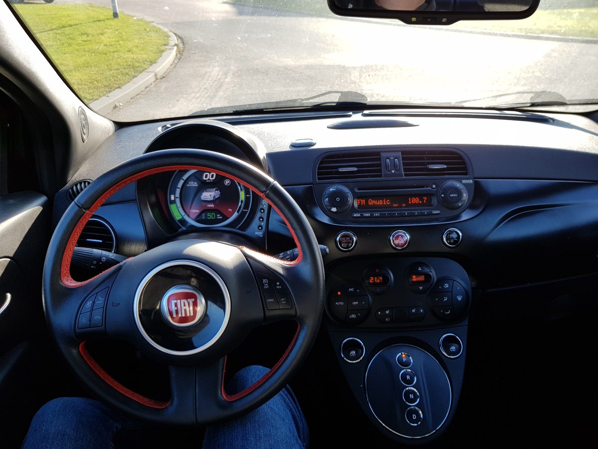 Het interieur van de 500e